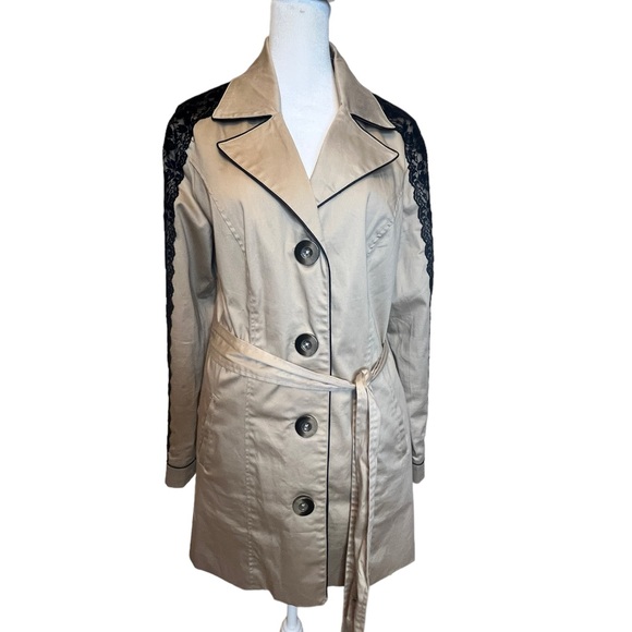 Eden Court Lace Light Khaki Jacket _Large - Picture 10 of 14
